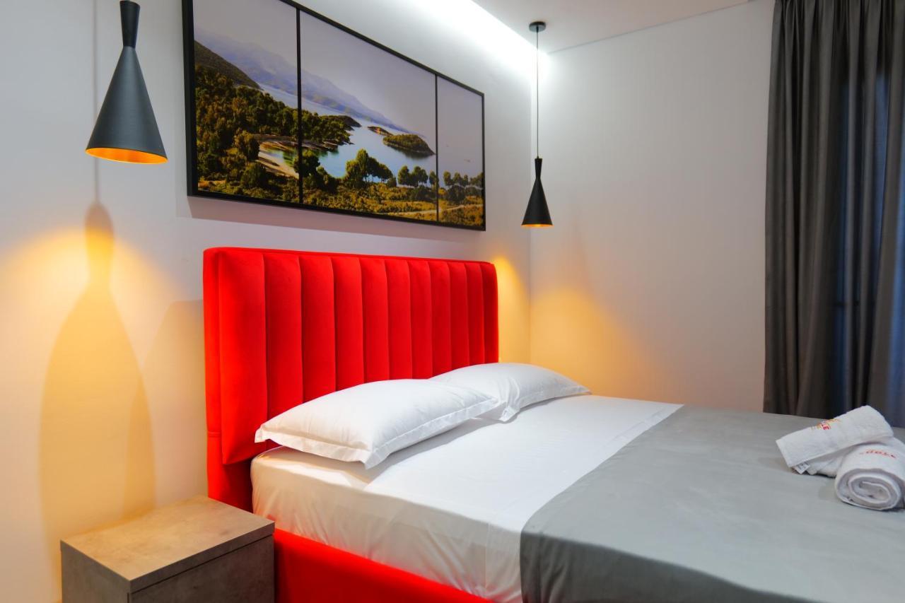 Hotel Eagle Ксамил Экстерьер фото